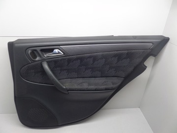 ОБИВКА БОКОВОЙ ДВЕРИ ЗАДНЯЯ ПРАВАЯ MERCEDES-BENZ C CLASS W203