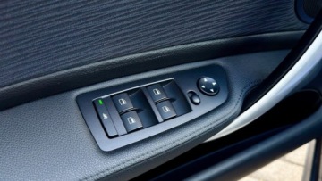 BMW Seria 1 E81/E87 Hatchback 5d E87 2.0 120d 177KM 2008 BMW Seria 1 Serwis ASO SZYBERDACH radio android GRZANE FOTELE climatronic, zdjęcie 13