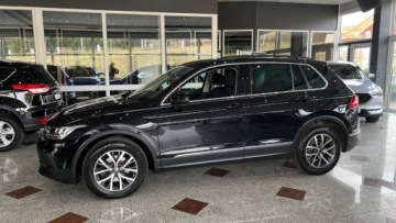 Volkswagen Tiguan II SUV Facelifting 2.0 TDI 150KM 2022 Volkswagen Tiguan Kamera Nawigacja Full LED Elektryczna klapa MOZLIWA ZAMI, zdjęcie 24