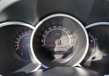 Kia Venga Mikrovan 1.4 DOHC CVVT 90KM 2012 Kia Venga M 1.4G MT Salon Polska 1.4 Benzyna 90KM, zdjęcie 13