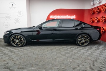 BMW Seria 5 G30-G31 Limuzyna Facelifting 2.0 518d 150KM 2021 Od ręki - BMW Seria 5 518d aut Sedan 2.0 150KM 2021, zdjęcie 3