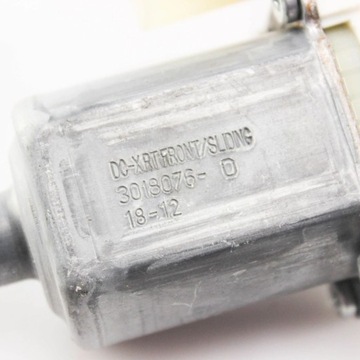 DODGE CARAVAN 2016 PRAVÁ STRANA MOTOREK ZVEDÁNÍ OKNO DVEŘE ZADNÍCH