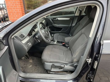 Volkswagen Passat B7 Variant 2.0 TDI CR DPF BlueMotion 140KM 2011 Volkswagen Passat 2.0 diesel 140 KM 6 biegow zarej w PL zadbany mozliw, zdjęcie 17