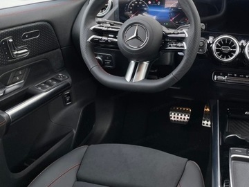 Mercedes GLA II Off-roader Facelifting 1.3 200 163KM 2025 MERCEDES-BENZ GLA 200 AMG Line Suv 1.3 (163KM) 2025, zdjęcie 7