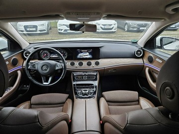 Mercedes Klasa E W213 Kombi 2.0 220d 194KM 2017 Mercedes E 220 2,0 diesel 195KM Automat nawigacja, zdjęcie 8