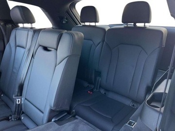 Audi Q7 II SUV Facelifting  3.0 50 TDI 286KM 2025 Audi Q7 Hak Pneumatyka Tylny skret Matrix LED 7 miejsc Panorama 3.0 Diesel, zdjęcie 13