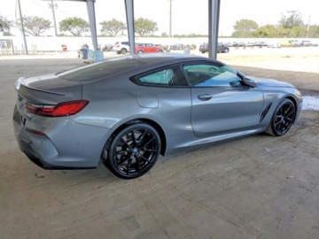 BMW Seria 8 II 2024 BMW Seria 8 BMW serii 8 840i Coupe z 2024 roku , od ubezpieczalni 3.0 335KM, zdjęcie 4