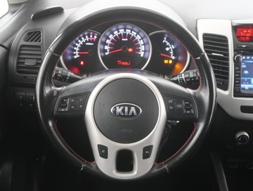 Kia Venga Mikrovan 1.4 DOHC CVVT 90KM 2015 Kia Venga 1.4 CVVT, Navi, Klima, Tempomat, zdjęcie 14