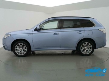 Mitsubishi Outlander III 2014 Mitsubishi Outlander PHEV skóry*el.klapa*szyber*EV, zdjęcie 24