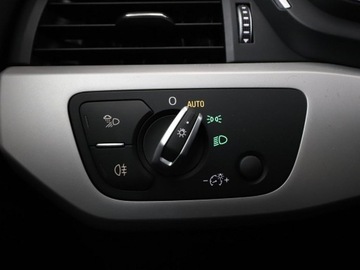 Audi A4 B9 Avant 2.0 35 TFSI  150KM 2019 Audi A4 Avant navi klima auto kamera i czujniki, zdjęcie 33