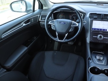 Ford Mondeo V Liftback Facelifting 2.0 EcoBlue 150KM 2020 Ford Mondeo 2.0 EcoBlue, Salon Polska, Serwis ASO, zdjęcie 6