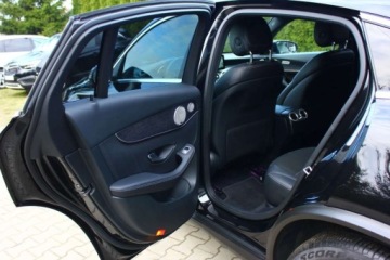 Mercedes GLC C253 SUV Facelifting 2.9 400d 330KM 2020 Mercedes-Benz GLC GLC Coupe 400D 4 MATIC Salon PL Bezwypadkowy Serwisowany, zdjęcie 32