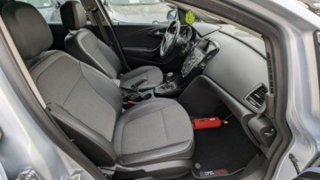 Opel Astra K Sports Tourer 1.4 Twinport 100KM 2016 Opel Astra 1.4i 101PS OPŁACONY Bezwypadkowy, zdjęcie 17
