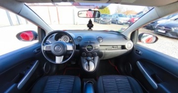Mazda 2 II Hatchback 5d 1.5 103KM 2009 Mazda 2 Mazda 2 1.5 Benzyna 103KM, zdjęcie 21