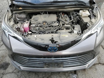 Toyota Sienna III 2023 Toyota Sienna Limited 2023 2.5l 2.5 Hybryda 245KM, zdjęcie 6