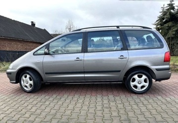 Seat Alhambra I (7MS) Minivan Facelifting 2.0 i 115KM 2005 Seat Alhambra 2.0 Benzyna 7-osobowy 6-biegow Tempomat Klimatronik 2.0, zdjęcie 3