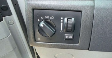 Chrysler 300C I Touring 3.0 CRD V6 218KM 2006 Chrysler 300C 3.0 CRD ANDROID Xenon Skora Kamera 3.0 Diesel 218KM, zdjęcie 13