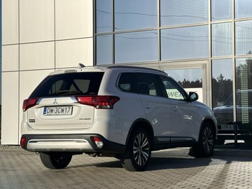 Mitsubishi Outlander III SUV Facelifting 2017 2.0 150KM 2018 Mitsubishi Outlander 7-osób! 1-rej.2019 Łopatki, zdjęcie 5