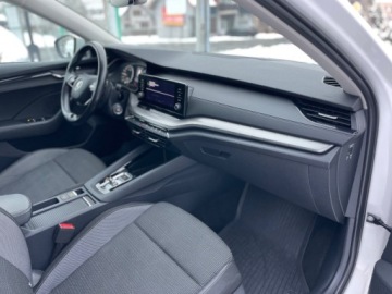 Skoda Octavia IV Kombi 2.0 TDI 150KM 2022 Skoda Octavia 2.0 TDI 150 KM DSG AMBITION BEZWYPADKOWY 2.0 Diesel 150KM, zdjęcie 20