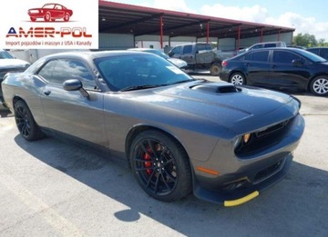 Dodge Challenger III 2020 Dodge Challenger RT Scat Pack 2020 6.4l 6.4 Benzyna 485KM