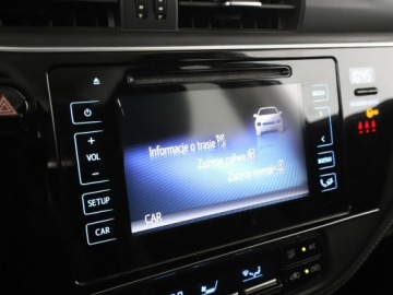 Toyota Auris II Touring Sports Facelifting 1.8 Hybrid 136KM 2015 Toyota Auris lift navi kamera panorama hak, zdjęcie 22