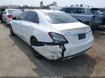 Mercedes Klasa C W205 2020 Mercedes-Benz Klasa C 300 2020 2.0l 2.0 Benzyna 255KM, zdjęcie 3