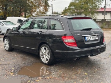 Mercedes Klasa C W204 Kombi T204 1.8 180 CGI BlueEFFICIENCY 156KM 2010 Mercedes Klasa C 180 T BlueEFFICIENCY 7G-TRONIC Avantgarde 156KM 2010r, zdjęcie 10