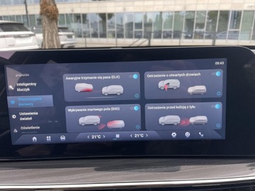 Omoda 5 1.6 T-GDI 147KM 2025 Omoda 5 Premium Phantom Gray z czerwonymi akcentam, zdjęcie 23