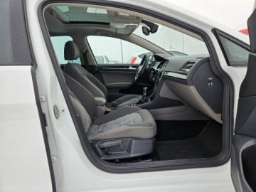 Volkswagen Golf VII Hatchback 3d 1.4 TSI BlueMotion Technology 125KM 2016 Volkswagen Golf 1,4 Benzyna 125KM LED Highline, zdjęcie 7