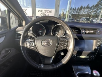 Toyota Avensis III Wagon Facelifting 2015 2.0 D-4D 143KM 2017 Toyota Avensis Salon Polska Nawigacja GWARANCJA !, zdjęcie 16