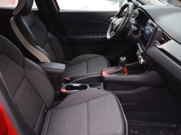 Renault Captur II Crossover 1.3 TCe 140KM 2021 Renault Captur 1.3 TCe MHEV, Salon Polska, zdjęcie 8