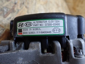 ГЕНЕРАТОР HYUNDAI I30 III ЕВРОПА 37300-03AB0