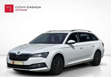 Skoda Superb III Kombi Facelifting 2.0 TDI SCR 200KM 2023 Skoda Superb 2.0TDI 200KM LaurinKlement DSG Matrix Kamera Hak DCC Skora Vi