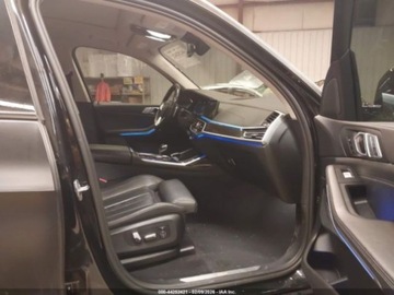 BMW X7 2021 BMW X7 xDrive40i 2021 3.0 Benzyna 335KM, zdjęcie 9