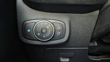 Ford Fiesta VIII Hatchback 3d 1.1  70KM 2018 Ford Fiesta 1,1 *mk8 * 5-drzwi *, zdjęcie 14