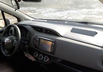 Toyota Yaris III Hatchback 5d Facelifting 2017 1.0 VVT-i 72KM 2020 Toyota Yaris Okazja Benzyna 72KM, zdjęcie 18