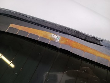 Заднее стекло оригинальное Dodge Challenger 2015-