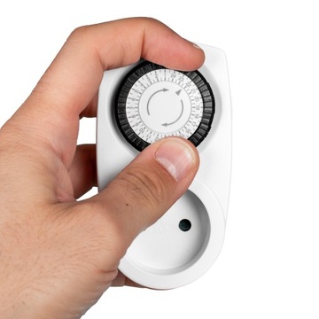 PROGRAMATOR CZASOWY WŁĄCZNIK WYŁĄCZNIK TIMER MECHANICZNY DO PRĄDU GNIAZDKA
