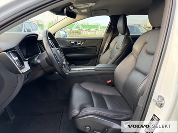 Volvo V60 II  2020 Volvo V60 Cross Country V60 CC Pro T5 AWD aut, Pak, zdjęcie 15