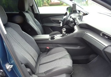 Peugeot 5008 II Crossover 1.2 PureTech 130KM 2017 Peugeot 5008 Bezwypadkowy Serwisowany 1-Wlasciciel Navi Kamera Blis 7-Osob, zdjęcie 19