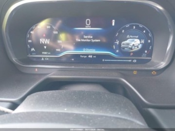 Chevrolet Tahoe GMT900 2024 Chevrolet Tahoe 2024r., 4x4, 5.3L 5.3 Benzyna 533KM, zdjęcie 9