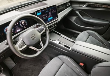 Volkswagen Passat B8 Variant Facelifting 1.5 TSI EVO 150KM 2024 Volkswagen Passat Elegance, FV 23, Gwarancja, ACC, Matrix, GPS, Masaz, Dig, zdjęcie 6