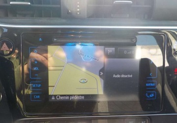 Toyota Auris II 2018 Toyota Auris Okazja 1.8 Hybryda 98KM, zdjęcie 22