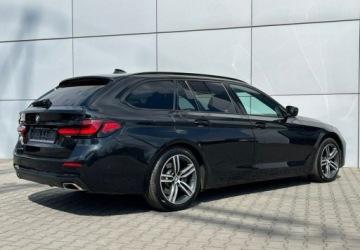 BMW Seria 5 G30-G31 Touring Facelifting 2.0 520d 190KM 2022 BMW Seria 5 Skora Automat Hak Virtual Grzane fotele Led Navi Kamera, zdjęcie 7