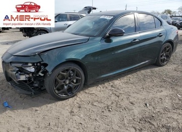 Alfa Romeo Giulia II Sedan Facelifting 2.0 Turbo 280KM 2021 Alfa Romeo Giulia Sport 2021 2.0l 2.0 Benzyna 280KM