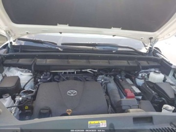 Toyota Highlander III 2022 Toyota Highlander Limited 2022 3.5l 3.5 Benzyna 295KM, zdjęcie 7