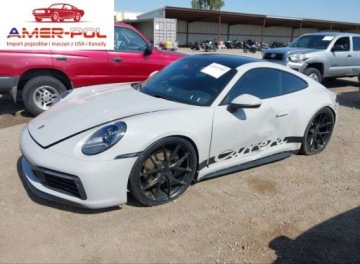 Porsche 911 992 2020 Porsche 911 Carrera S 2020 3.0 Benzyna 443KM