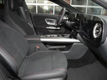 Mercedes CLA C118/X118 2025 MERCEDES-BENZ CLA 250+ Sedan (272KM) 2025, zdjęcie 3