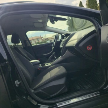 Ford Focus III Kombi 1.0 EcoBoost 125KM 2013 Ford Focus 1.0 EcoBoost Titanium, zdjęcie 23