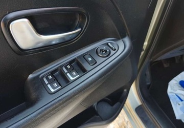 Kia Carens IV Minivan 1.7 VGT CRDI 115KM 2014 Kia Carens Kia Carens 1.7 CRDi XL 7os 1.7 Diesel 115KM, zdjęcie 10